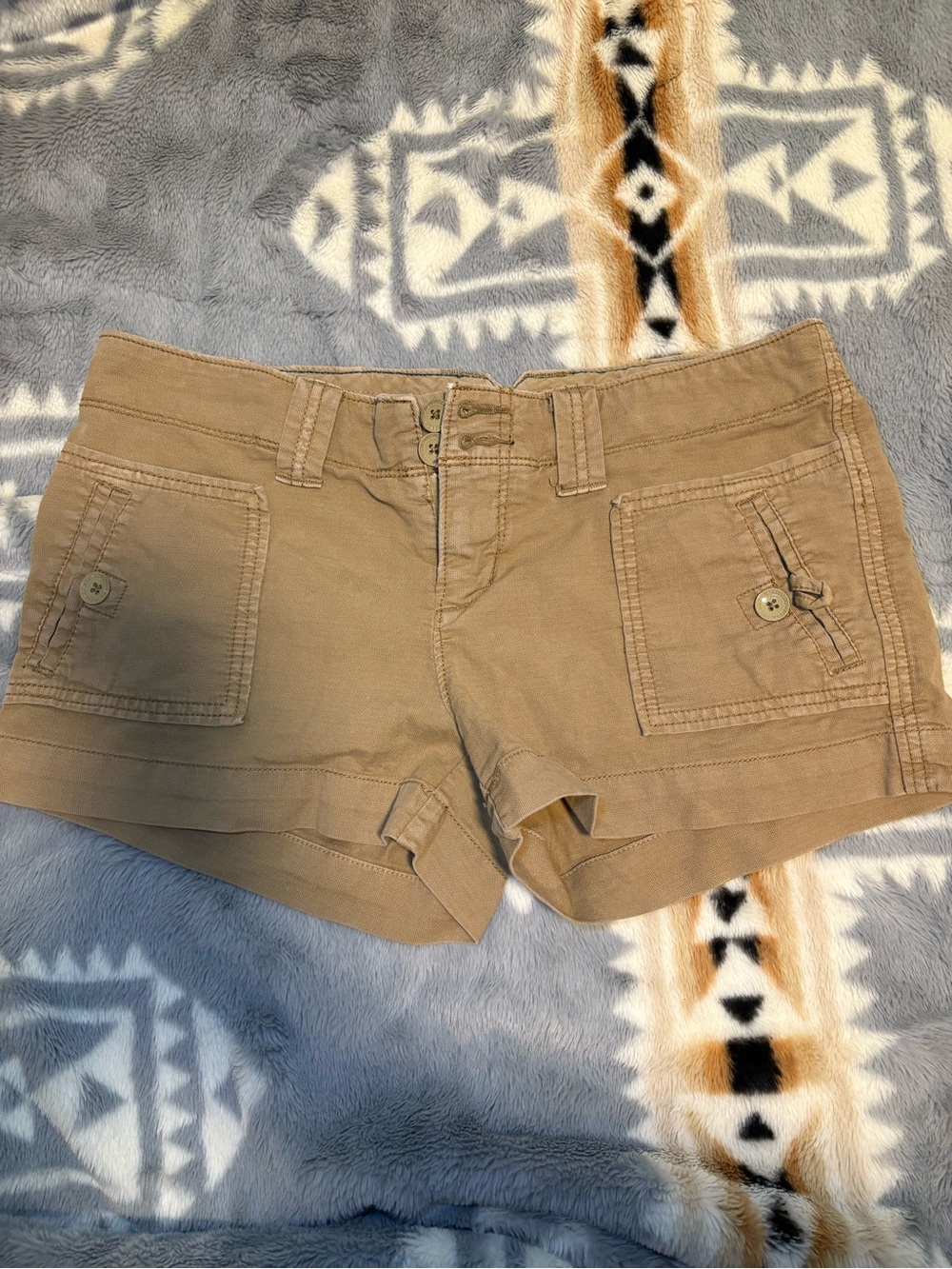 American Eagle Outfitters Tan Low-Rise Cargo Pocket Jean Shorts